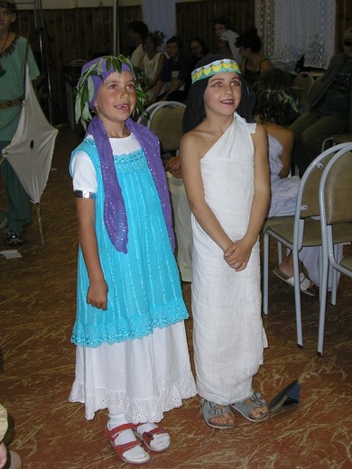 18 - Lucinka a Anežka.JPG